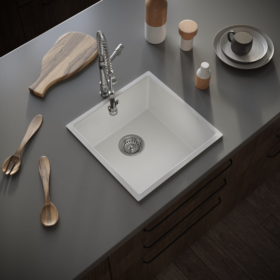 Kitchen Sink with Strainer & Overflow - Luxurious Single Bowl Kitchen Sinks Made of Pressed Material